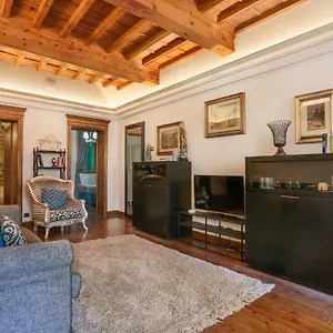  Appartamento Pontevecchio Stylish In Italia
